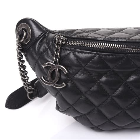 chanel lambskin fanny bag